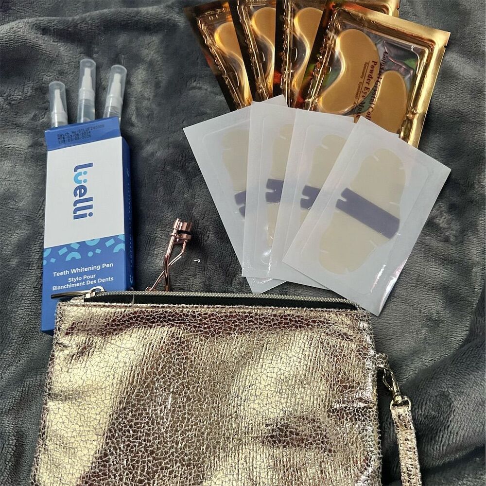 Martina Mori Gold Leather Wristlet Pouch & Beauty Set 4 Piece Women